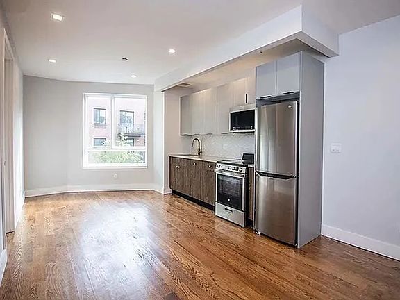 2nd image of 217 Boerum St APT 3B