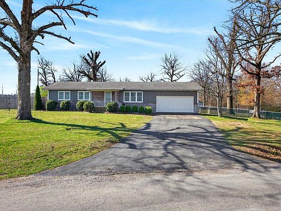 2nd image of 14288 Shady Lane Drive