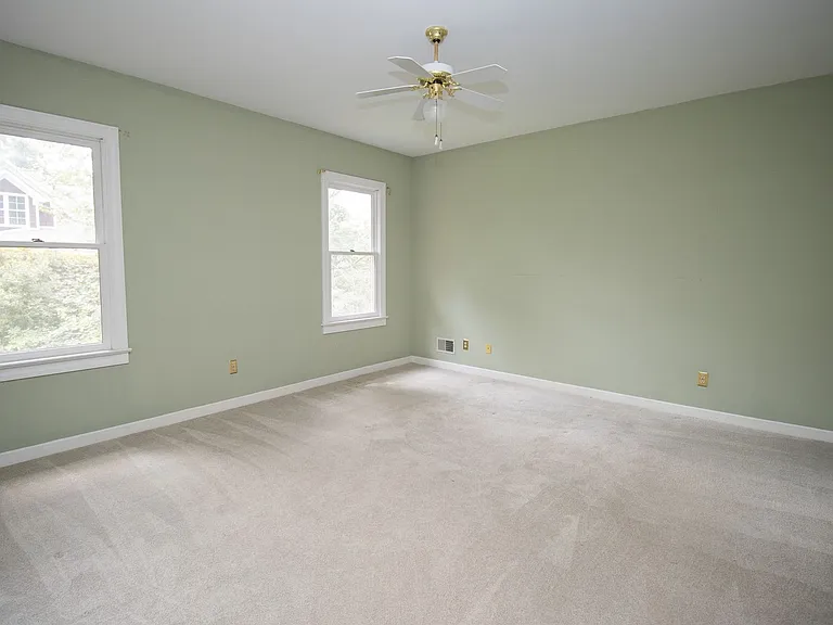 2220 Montclair Dr — Photo 19