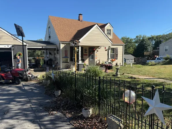 3324 Bandy Rd, Roanoke, VA 24014