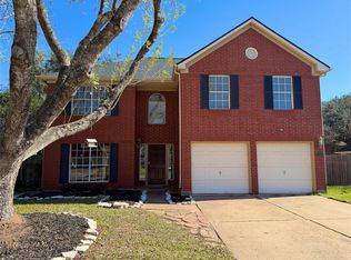 252 Trail Ride Rd, Angleton, TX 77515