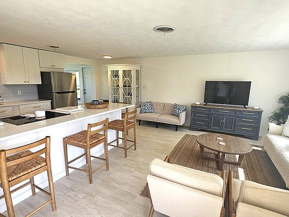 Entrance-living room & open kitchen