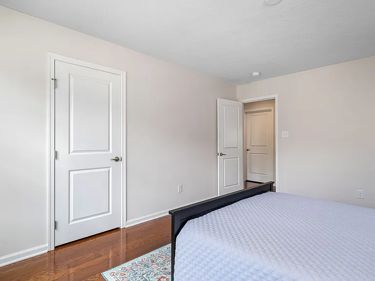 111 Pinevalley Dr — Photo 29