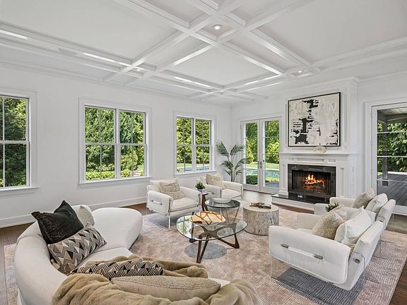 5th image of 148 Moses Ln