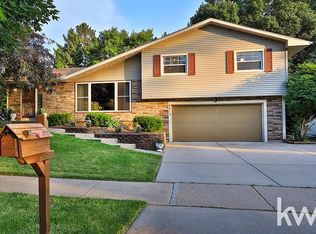 4613 Anniversary Ln, Madison, WI 53704