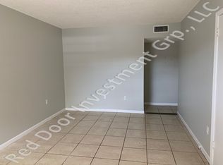 706 W Dixie Ave APT 20, Leesburg, FL 34748