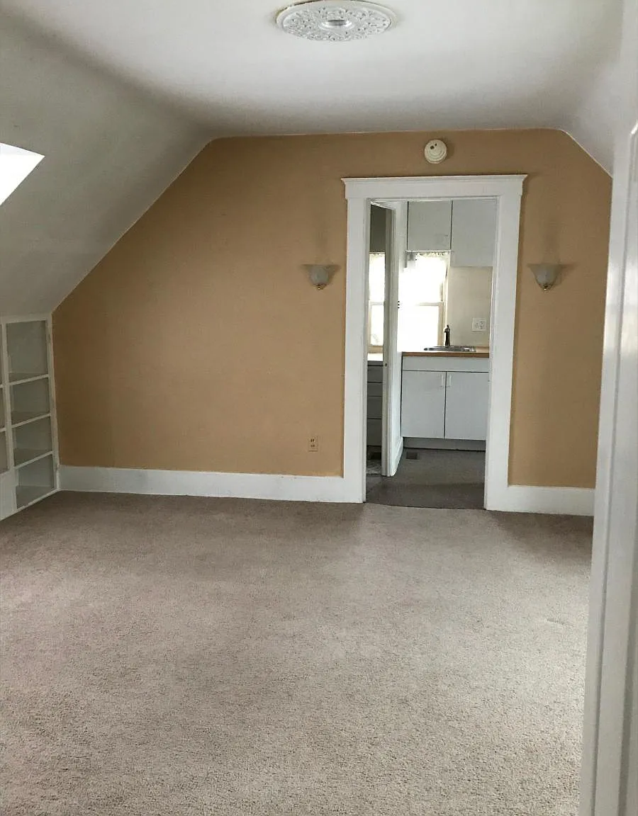 1 bed, 1822 sqft, $1,450 — Photo 2