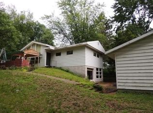 2637 E Hill Rd, Beloit, WI 53511