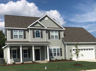 3201 Rounding Bend Dr, Winterville, NC 28590