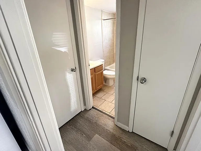 551 Lowell Ave — Photo 10