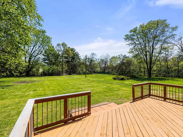 3129 Bendelow Rd — Photo 33