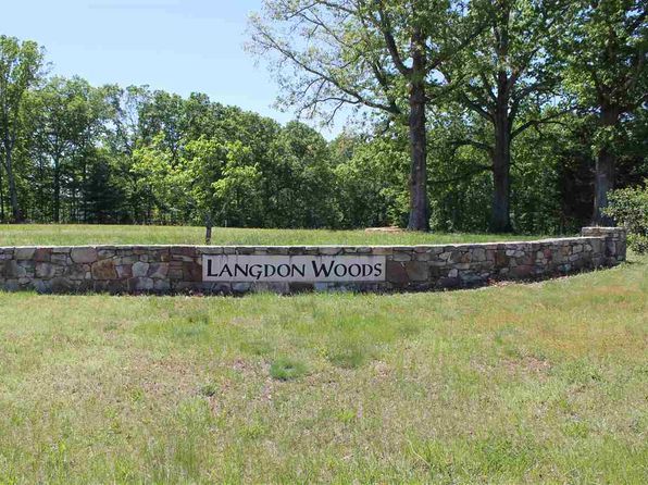 19 Langdon Woods Dr, Dyke, VA 22935