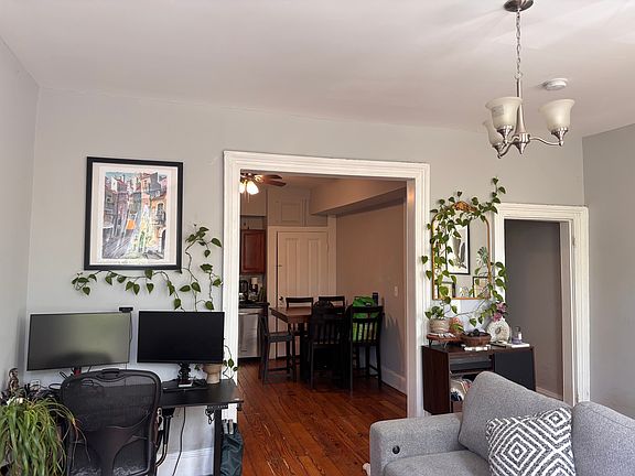 5th image of 24 S Patterson Park Ave APT 2