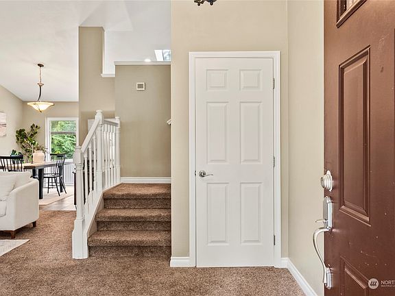 3rd image of 10604 200th Avenue Ct E