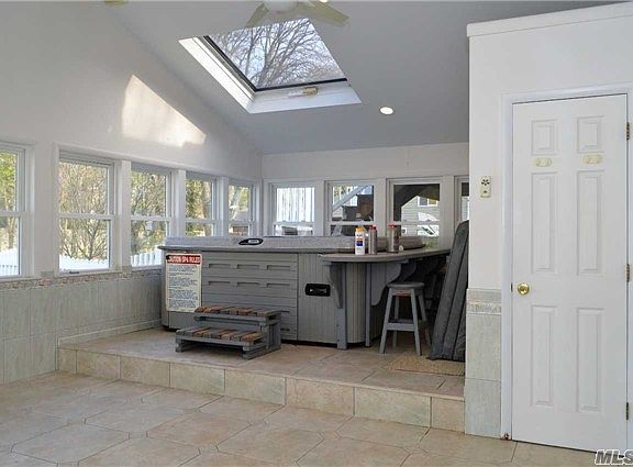 3rd image of 28CS Alton Ave