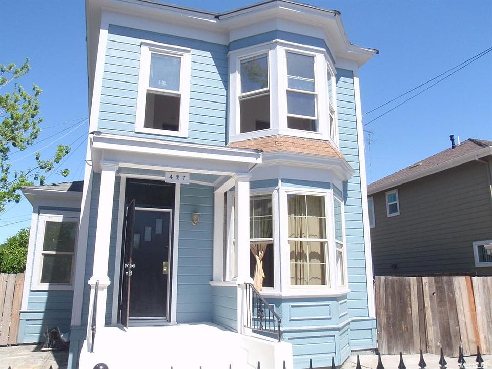 1st image of 427 E Church St
