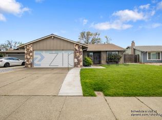 208 Richard Pl, Vacaville, CA 95687