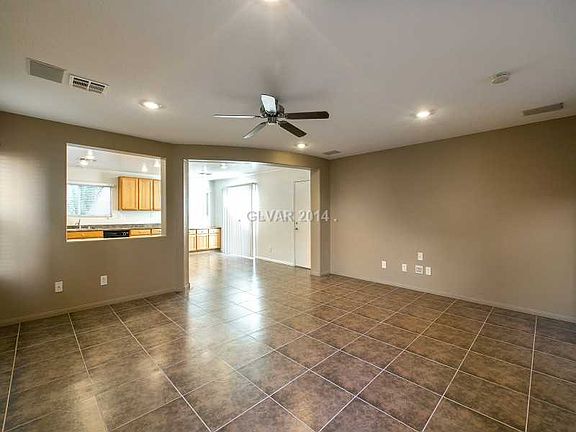 5th image of 959 Eureka Dunes Ave