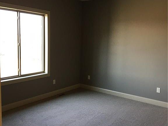 5th image of 3202 2nd Se Ave