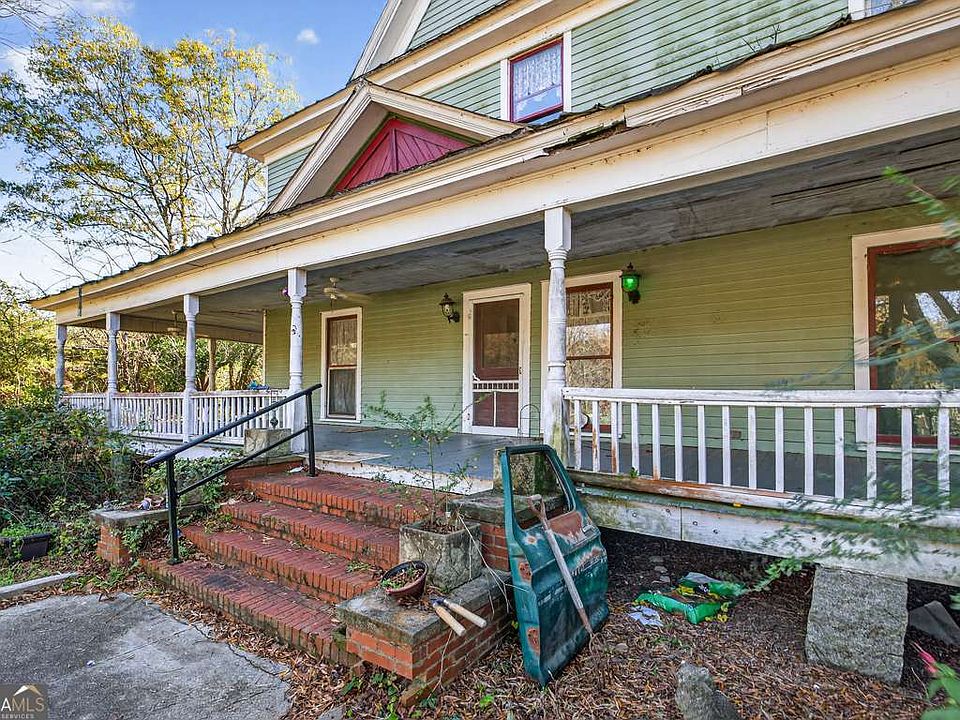 10th image of this home