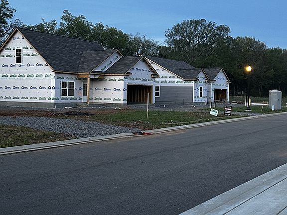 3rd image of 2004 Aldebaron Ave Lot 31
