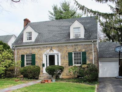 53 Cambridge Rd, Great Neck, NY, 11023