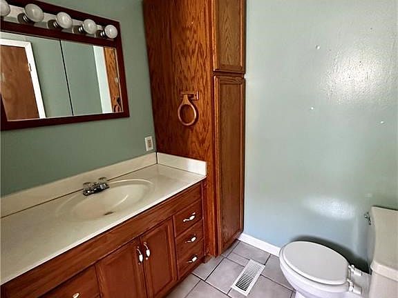 4th image of 4542 N Topping Ave