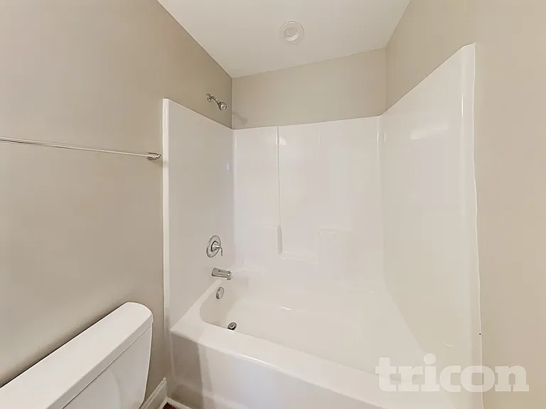 834 Lakemont Dr — Photo 18
