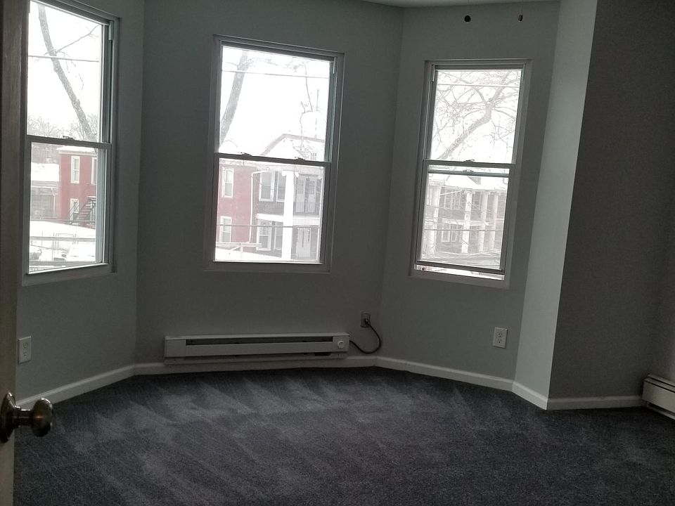 1st image of 461 W Coulter St