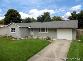 229 Walnut Valley Dr, Springfield, IL 62707