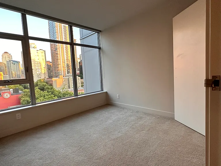 588 Bell St #809S — Photo 10