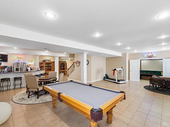 4th image of 7692 Overglen Dr