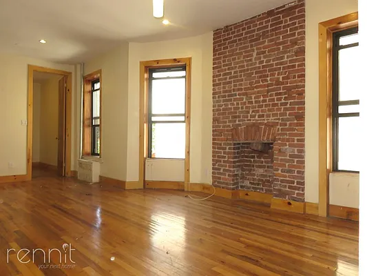 Rented by Rennit Inc. | media 27