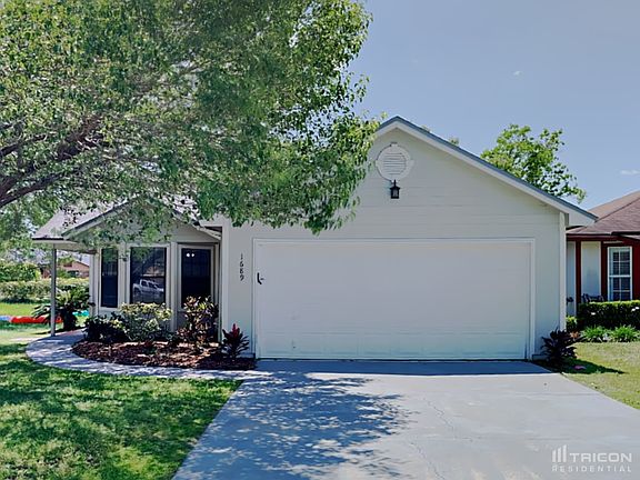 2nd image of 1689 Ashwood Cir