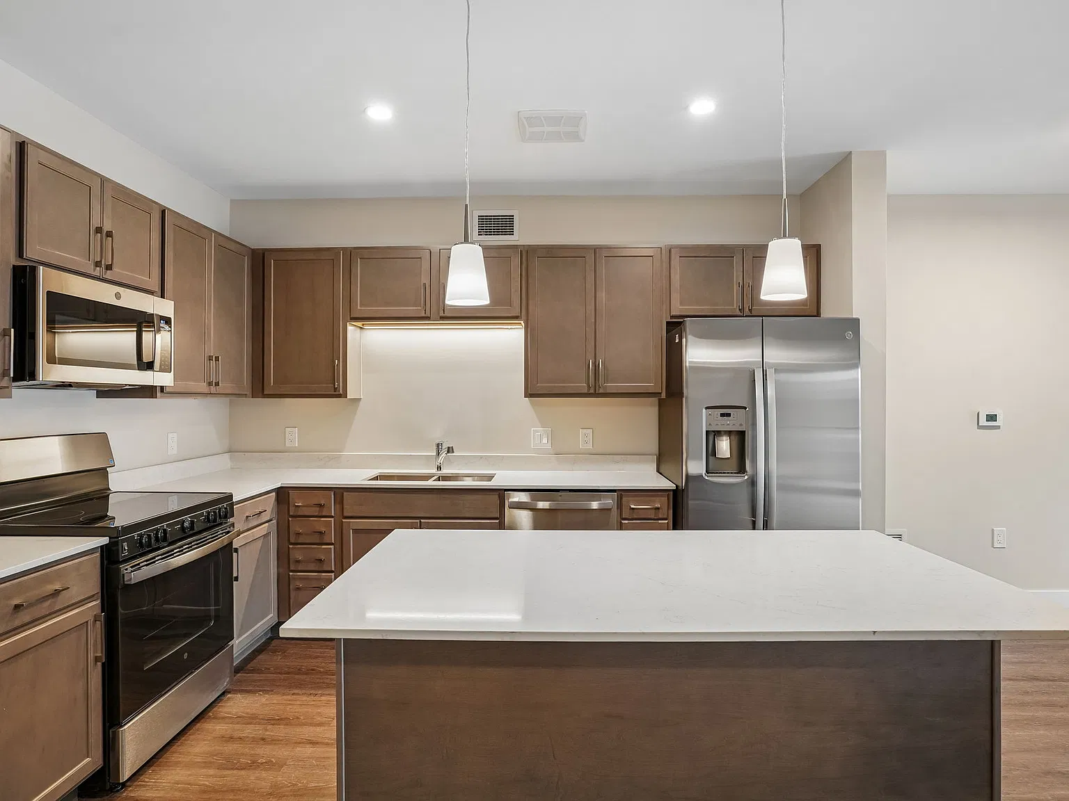 Brightdawn Village Apartments — Photo 2