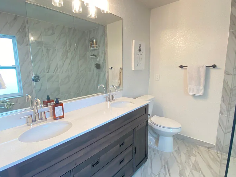 262 Long Meadow Ln — Photo 2