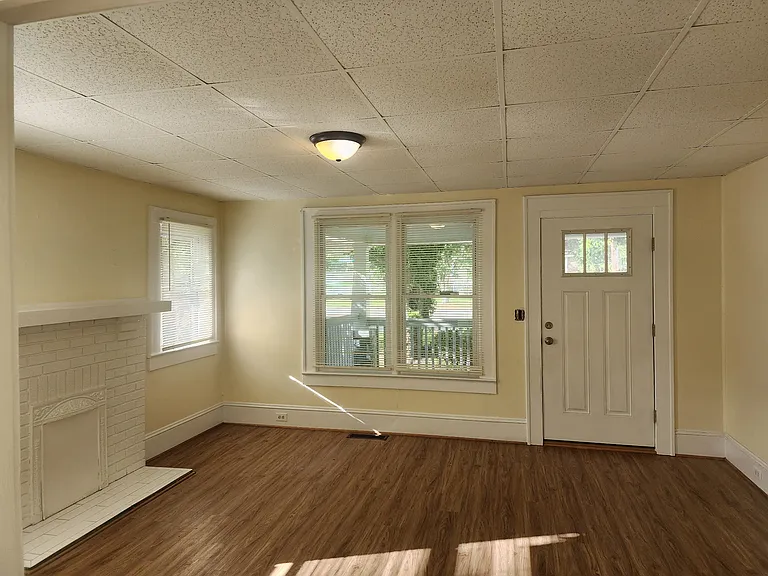 3109 Tuckaseegee Rd — Photo 5