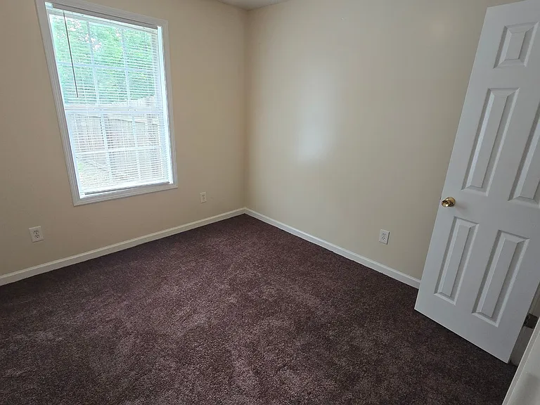 514 Heron Dr — Photo 18