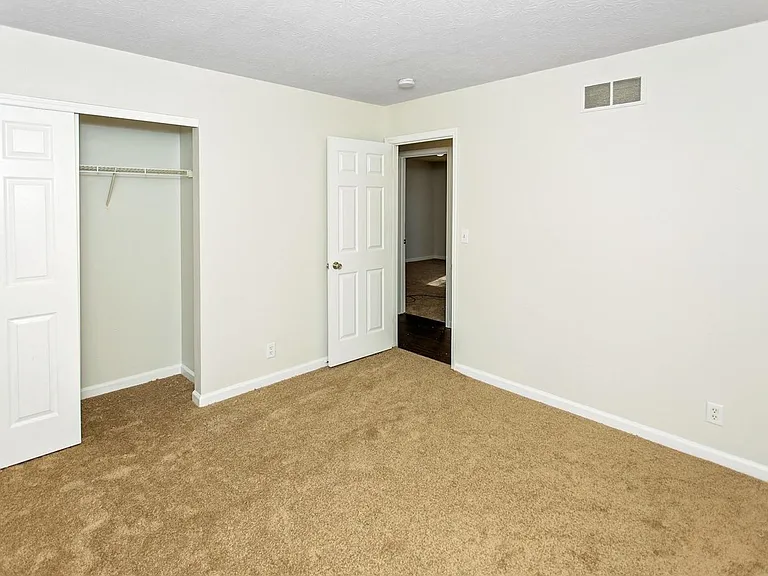 5695 Victoryview Ln — Photo 13