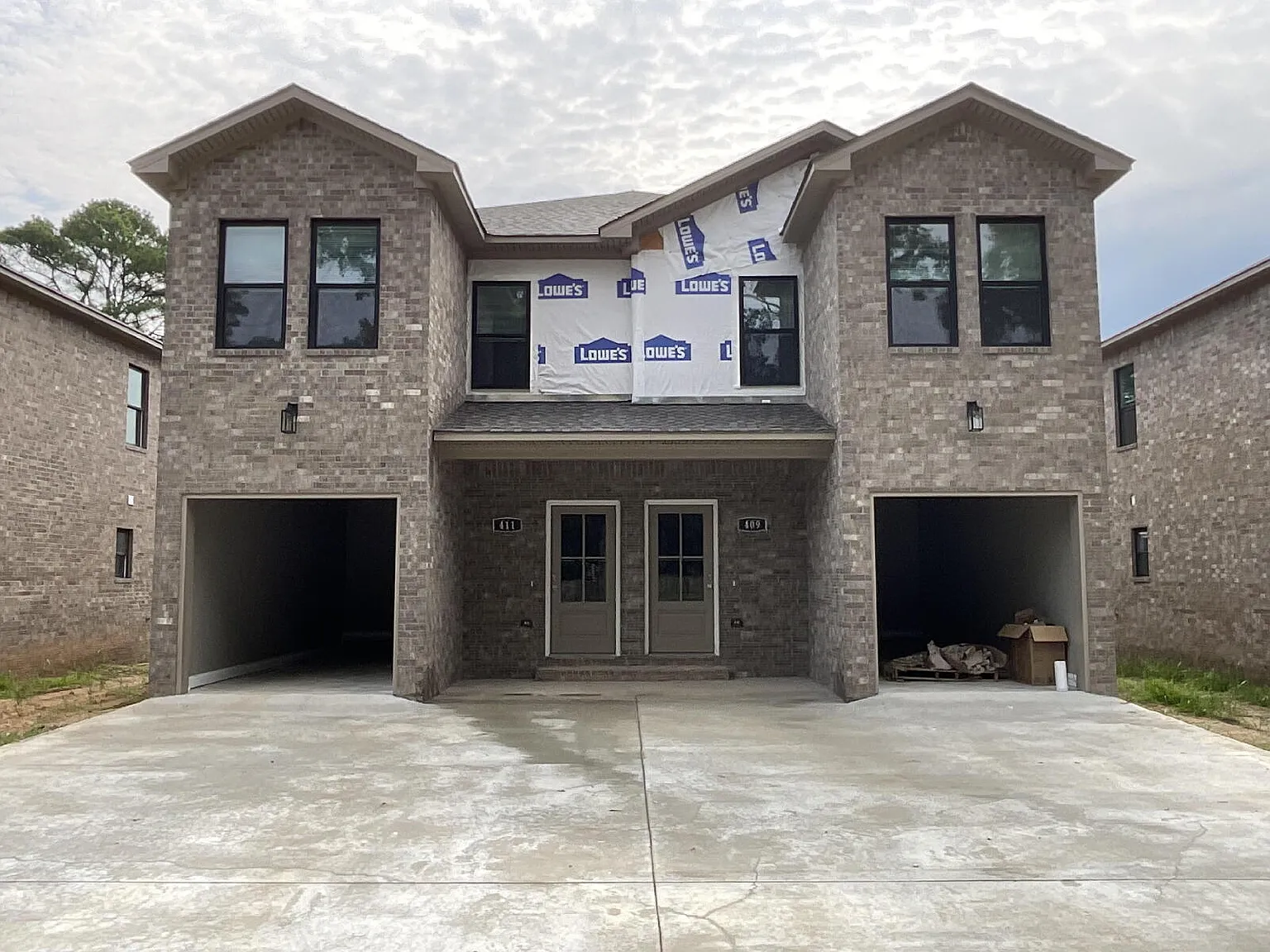 3 bed, 3.0 bath, $1,750 — Photo 1