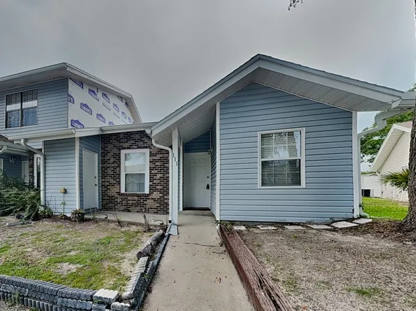 111 Hidden Arbor Ct, Sanford, FL 32773