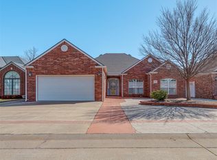 1205 Regency Ct, Kingfisher, OK 73750