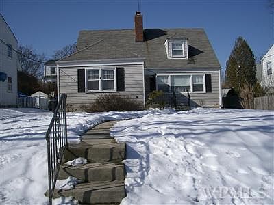 1st image of 4 Roy Pl