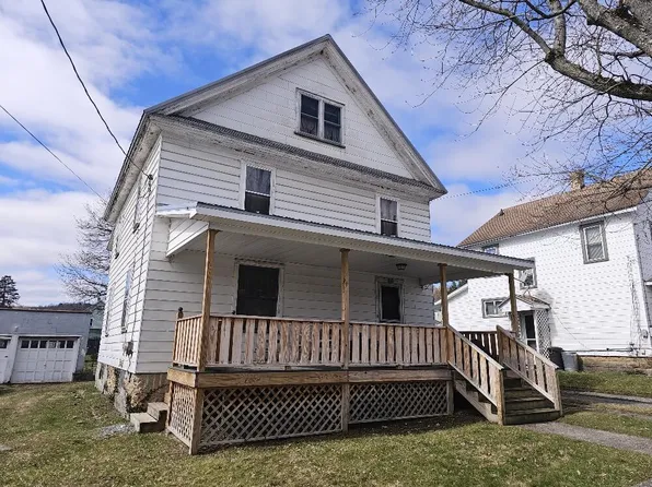 210 Poplar Ave, Clearfield, PA 16830