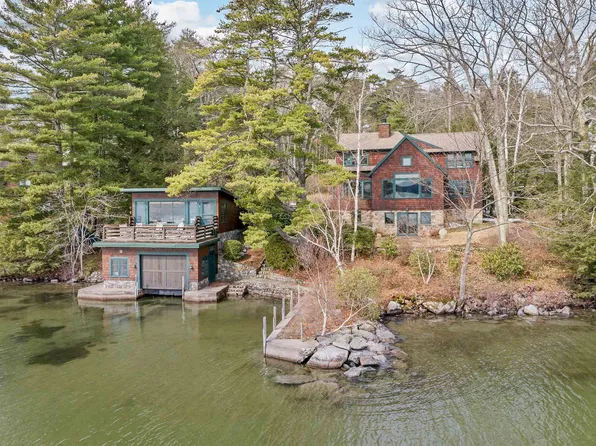 82 Dinsmoor Point Road, Gilford, NH 03249