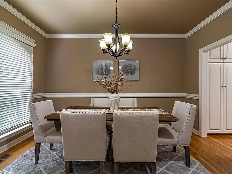 20 Bristol Ct — Photo 25