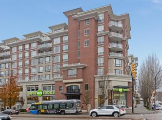 4078 Knight St #422, Vancouver, BC V5N5Y9