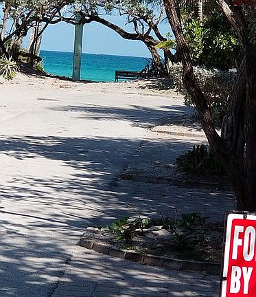 BEACH--50 FEET AWAY!!