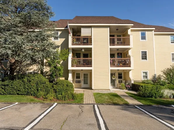 124 Heritage Dr #124, Northbridge, MA 01534