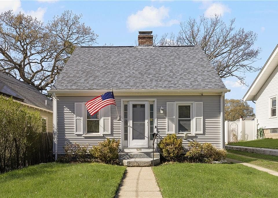 1st image of 131 Blackamore Ave